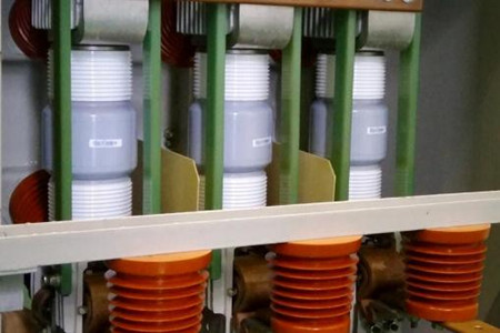 真空滅弧室什么時(shí)候更換合適？