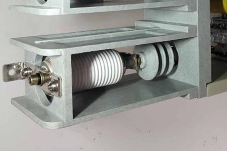 怎樣解決真空滅弧室漏氣？定期檢測有必要！